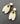 【USA輸入】ヴィンテージ MONET ホワイト アブストラクト イヤリング/Vintage MONET White Abstract Clip On Earrings